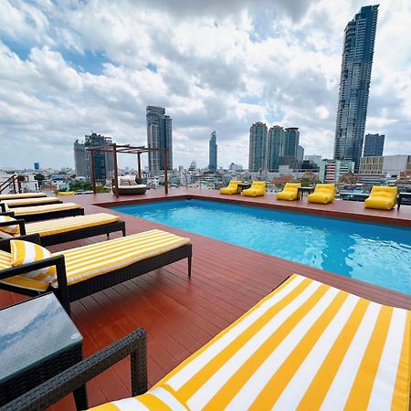 Miloft Sathorn Hotel - Sha Plus Certified Бангкок Экстерьер фото Rooftop pool at the hotel