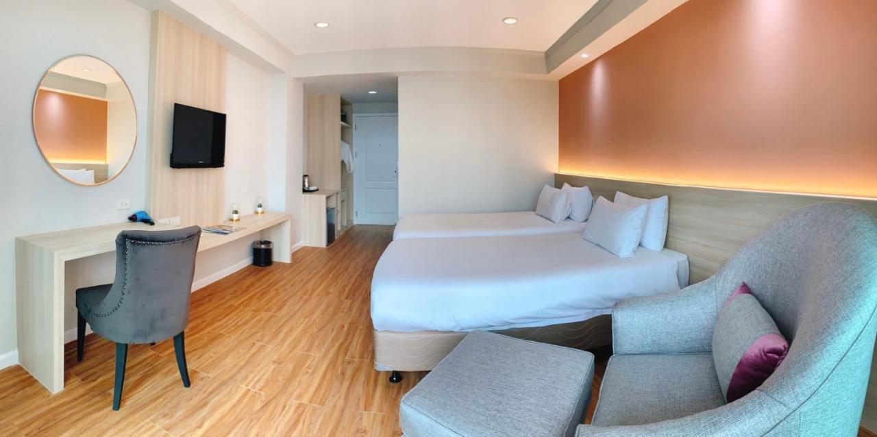 Miloft Sathorn Hotel - Sha Plus Certified Бангкок Экстерьер фото Deluxe Room