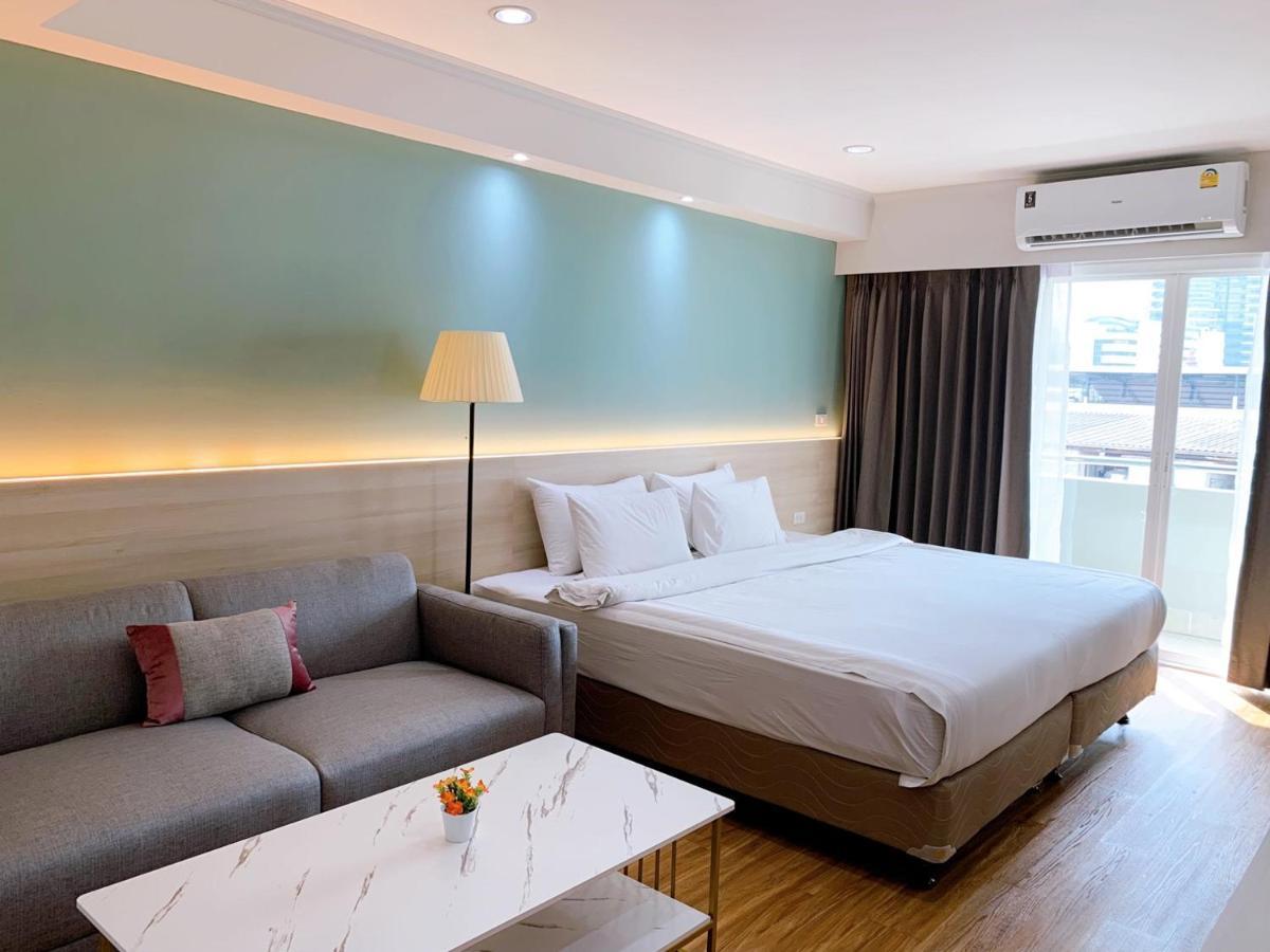 Miloft Sathorn Hotel - Sha Plus Certified Бангкок Экстерьер фото Deluxe Room